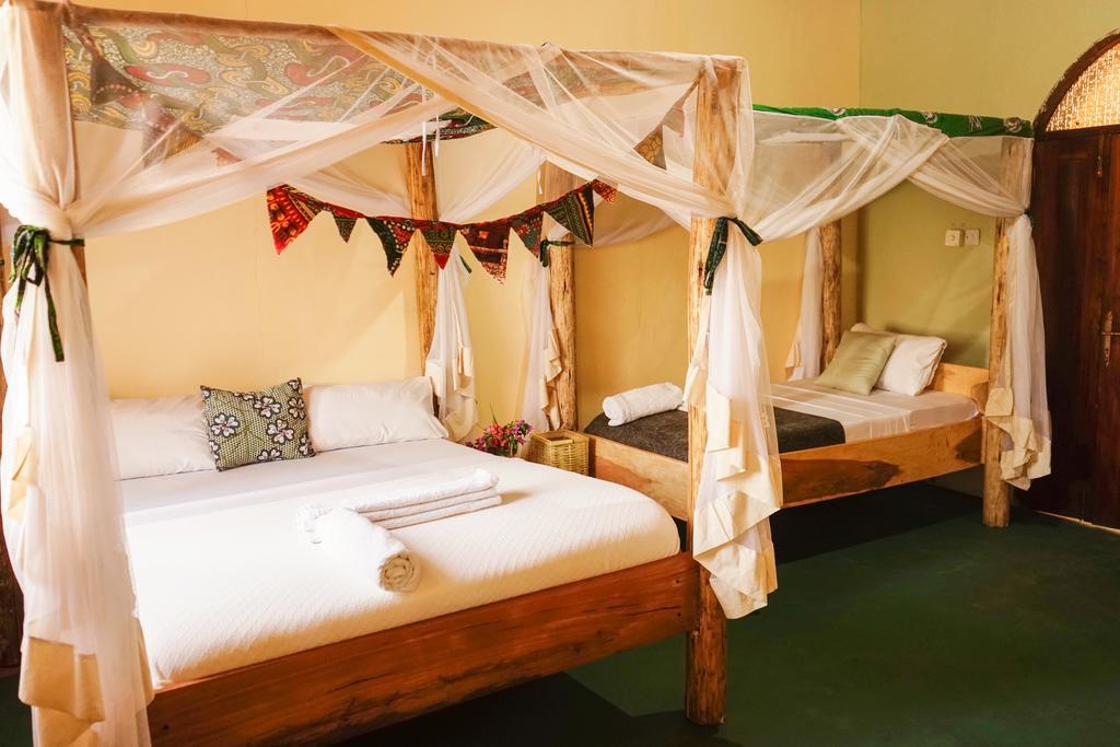 The Secret Garden Hotel 莫希 外观 照片