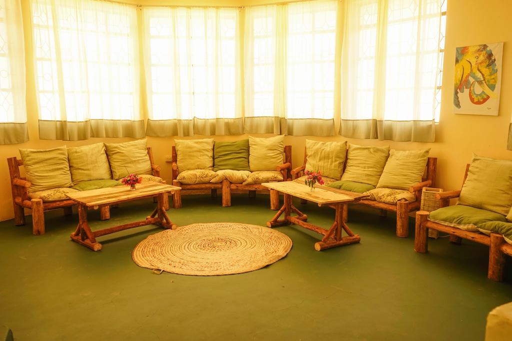 The Secret Garden Hotel 莫希 外观 照片