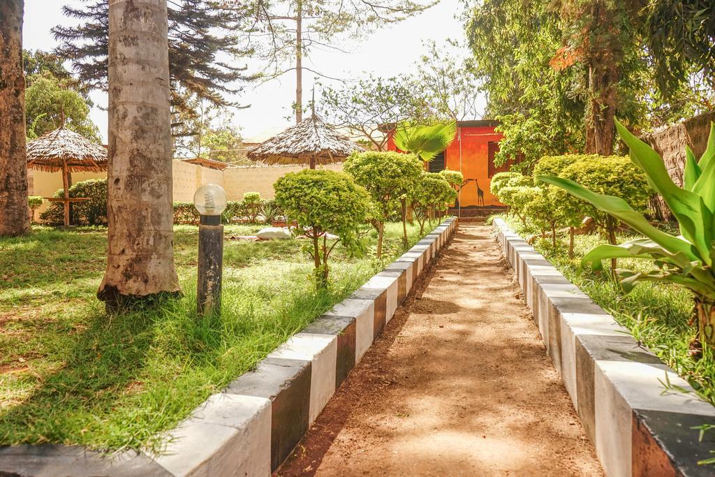The Secret Garden Hotel 莫希 外观 照片